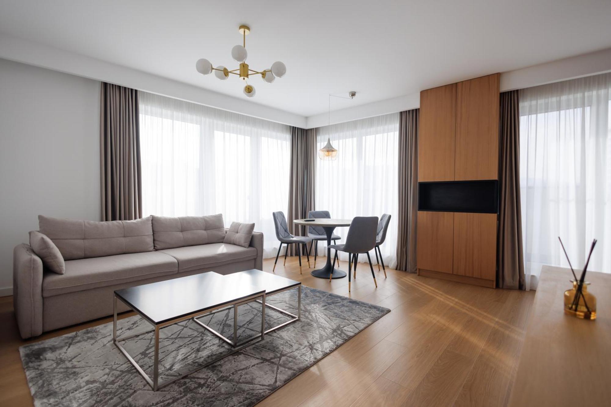 קלוז'-נאפוקה Penthouse By Central Park מראה חיצוני תמונה